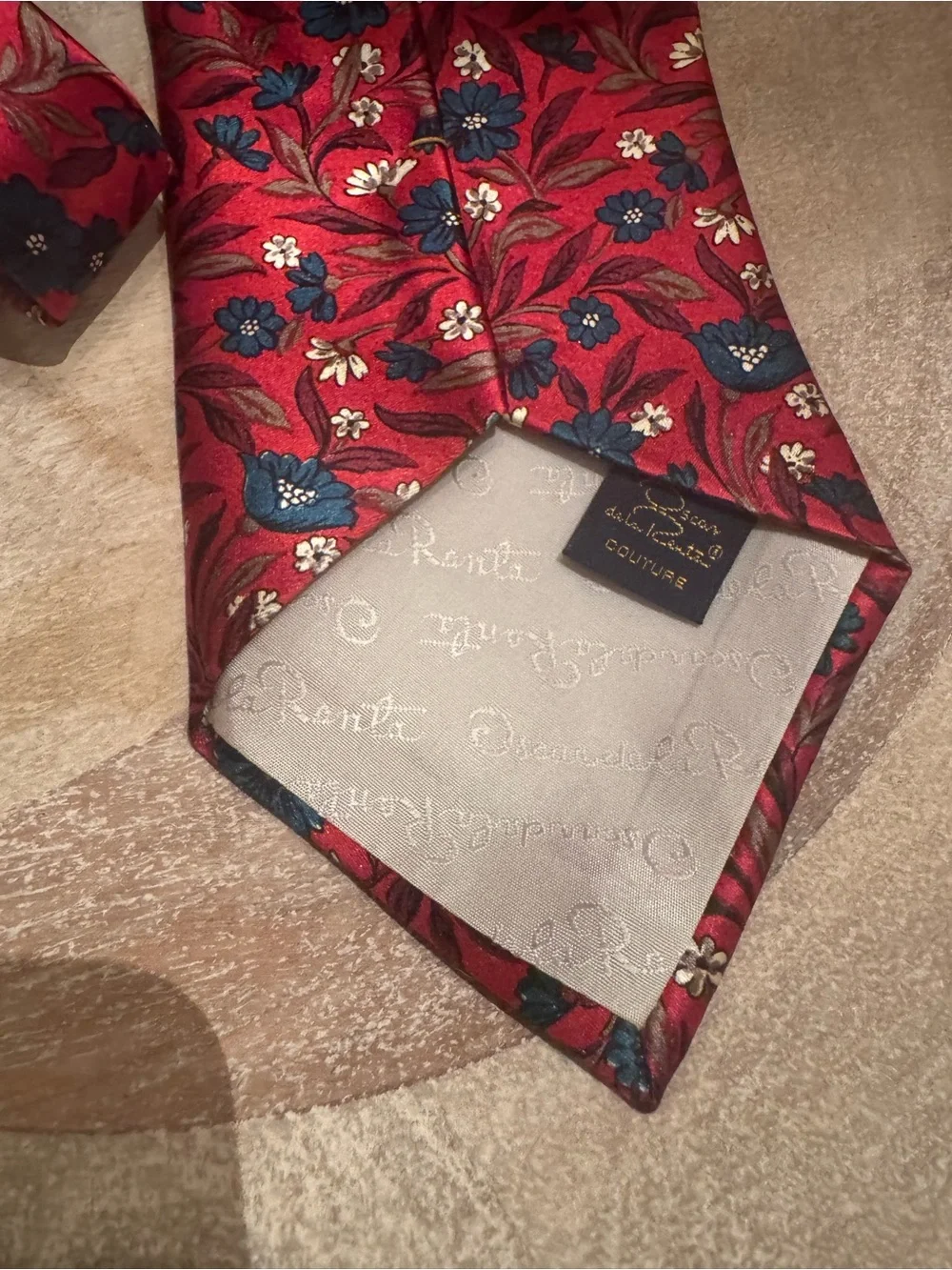 Oscar de la Renta Red Floral Silk Tie with Blue Accents